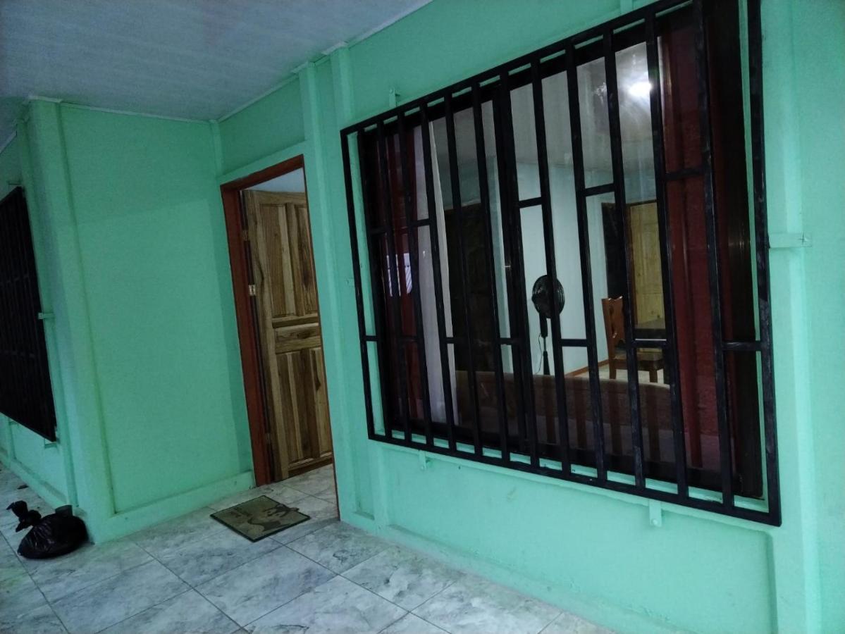 Casa Ciri Villa Puerto Viejo de Talamanca Exterior photo